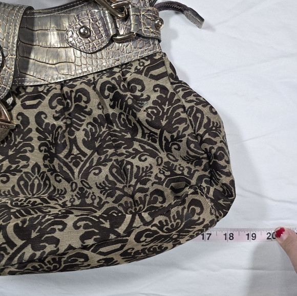 RARE- Vintage Y2K Guess Large Tapestry Cloth Alligator Print Handbag - Picture 9 of 12